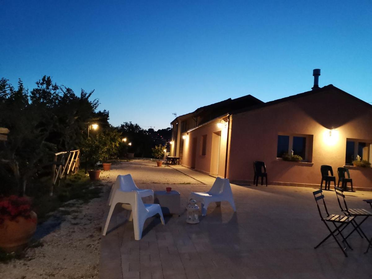 B&B Ceresà - Country House Loreto Exterior foto